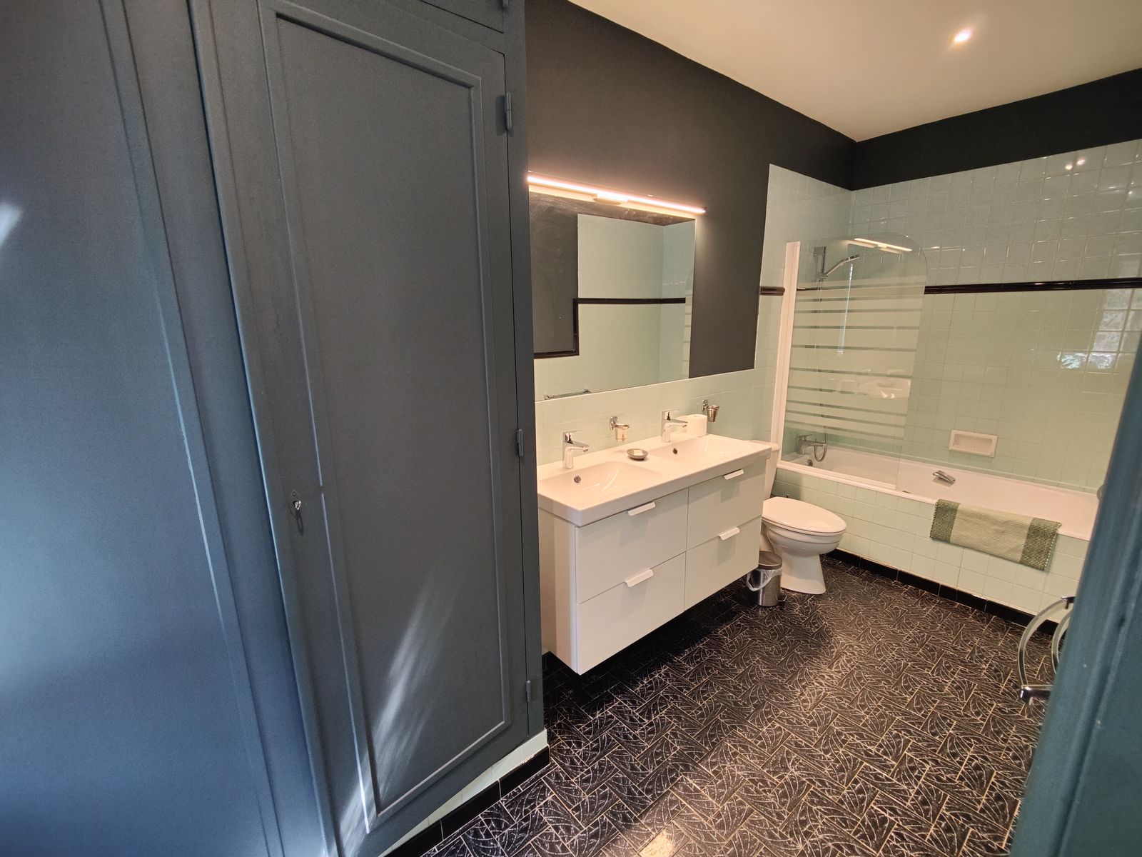 Salle de bain chambre 5